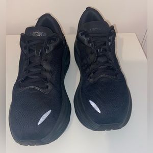 Men’s hoka bondi 8 athletic shoes size 12 D